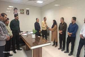 تقدیر از مسئول فناوری اطلاعات شبکه بهداشت و درمان شهرستان سرچهان به مناسبت روز فناوری اطلاعات