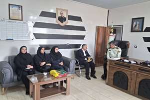 دیدار سرپرست و معاون شبکه بهداشت و درمان سرچهان با فرمانده انتظامی شهرستان به مناسبت هفته نیروی انتظامی